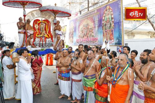 Tirupati-Sri-Kodandarama-Swamy-Surya-Prabha-Vahanam-Photo-2