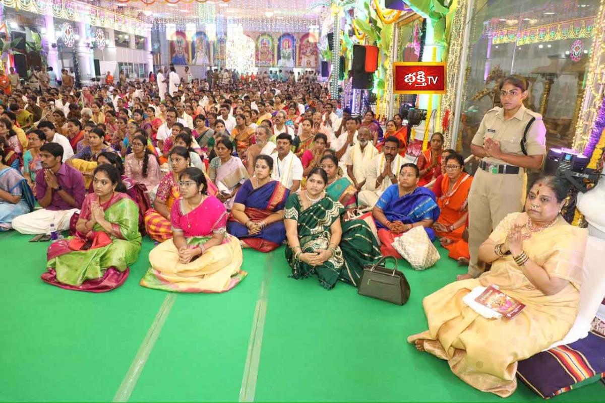 Tiruchanoor-Sri-Padmavathi-Ammavari-Varalakshmi-Vratham-04