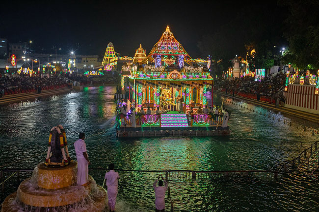 salakatla-teppothsavalu-day1-2